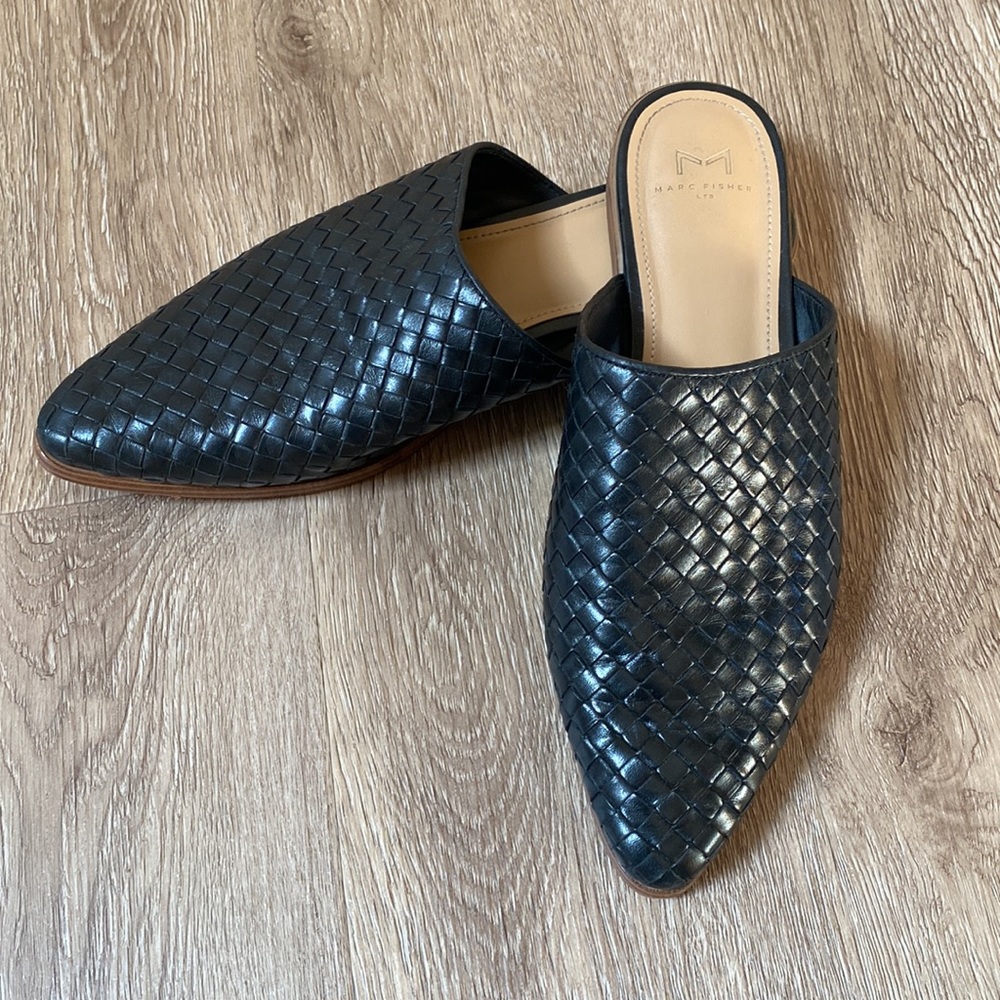 Marc Fisher woven black leather slippers